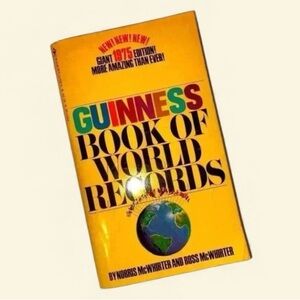 GUINNESS BOOK OF WORLD RECORDS by N. & R. McWhirter 1975 Edition Soft Cover Book